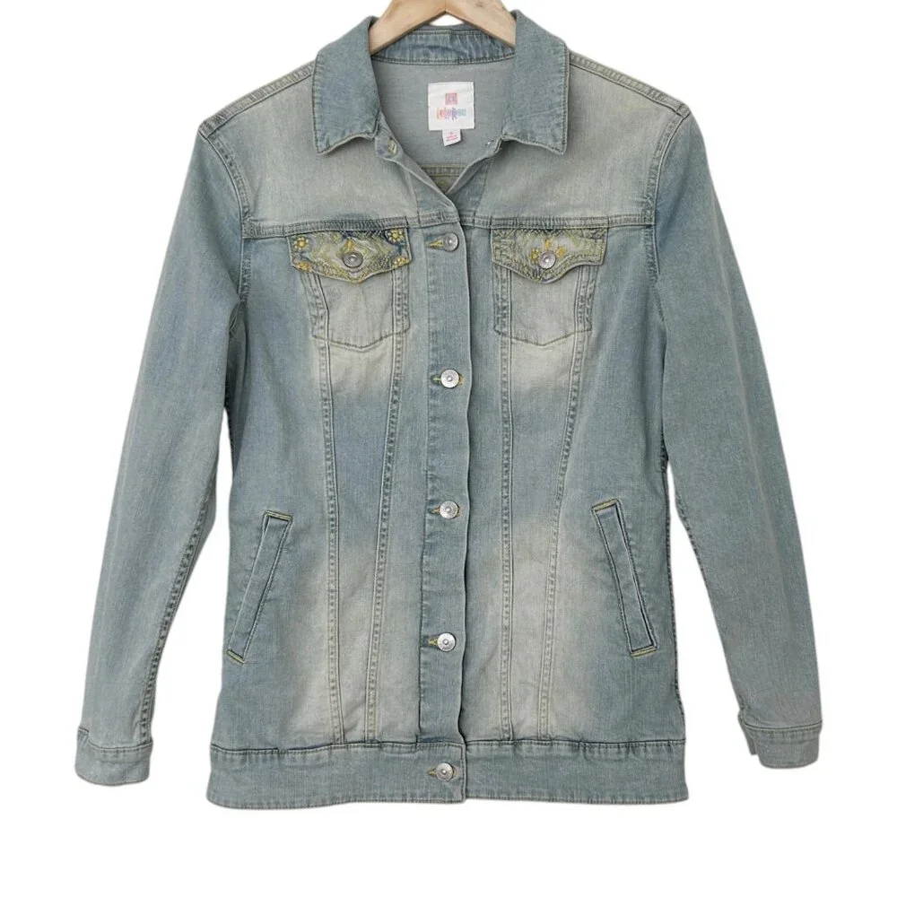 LuLaRoe Jaxon Light Wash Embroidered Denim Jacket (S)